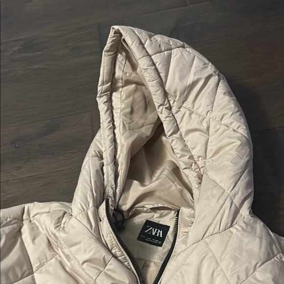 Zara Womens Quilted Hooded Puffer Jacket - Beigesize small - Picture 6 of 10